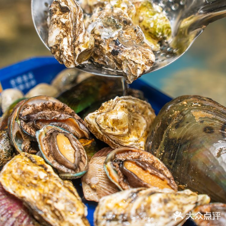 魔都登岛时间到！全球直采重新定义中国自助餐