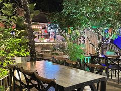 -花溪雨·森林餐厅(石基店)