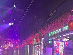 -喜鹊音乐酒馆(西街店)