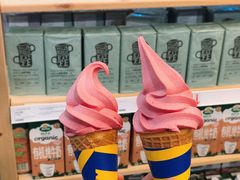 覆盆子冰激凌-宜家·瑞典风味餐厅(北京西红门店)