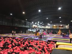 -嘿哟动霸CHUA·新潮玩运动娱乐中心·蹦床滑冰团建乐园