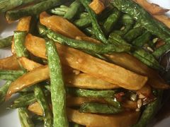 -篱笆院东北饺子王(欧阳路店)