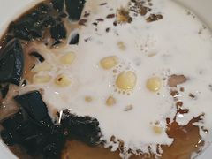 -RUXU入续糖水铺与包(卓悦中心店)