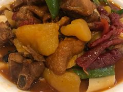 新疆大盘鸡-巴扎美食·新疆菜·西域歌舞表演餐厅(新疆大厦店)