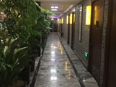 -优雅岁月足浴会所