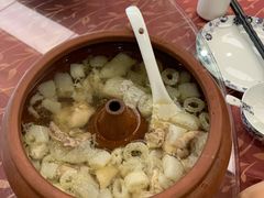 原汁男搂妹汽锅鸡-蝴蝶泉宾馆-中餐厅
