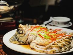 清蒸武昌鱼-小凤庭·地道湖北菜武昌鱼·铫子藕汤(黄鹤楼店)