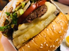 -The Habit Burger Grill 哈比特汉堡(复兴soho店)