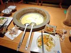 -咕嘟草帽鱼·牛奶一样的鲜鱼汤(包河万达广场创始店)