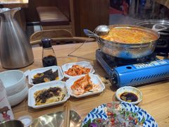 -青瓦餐厅·生鱼片·韩园烤肉(西塔店)