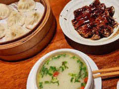 -李犟大爆鳝面·手工蟹黄包(湖滨西湖店)