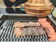 -臻牛烤肉