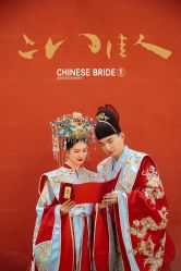 -黑马婚纱摄影