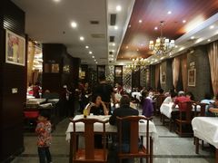 大堂-鸿运酒楼