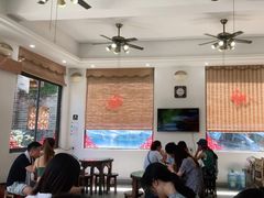 大堂-周大娘牛乳(旧寨古村总店)