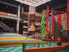 -蒙特利亲子乐园