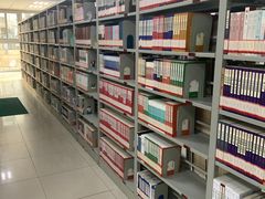 -石景山区图书馆(八角南路)