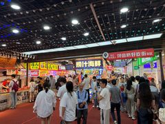 -观音桥步行街