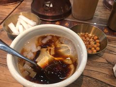 -成都你六姐·牛肉冒菜(上海环宇荟店)