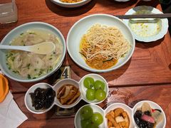 -裕兴记•蟹黄面馆(人民广场店)