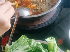 -苗家特色土烙锅·老字号