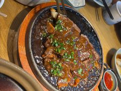 -蜜桃餐厅·伴山(绿宝广场店)