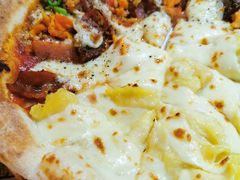 狂野榴莲双拼-盘炉forenza·云贵川融合小食堂 ( 钟楼中柳巷店)
