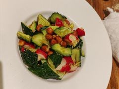 -清真·玛丽亚新疆菜主题餐厅(浙江中路店)