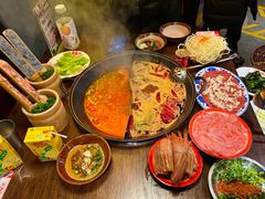 -萍姐火锅·公路夜市(武汉首店)