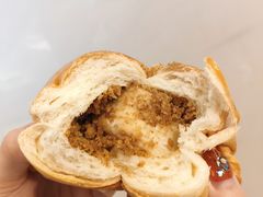 花生馅面包-宏发红西饼屋(天津路店)