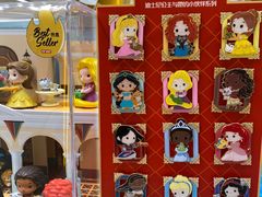 -泡泡玛特POPMART(蓝色港湾店)