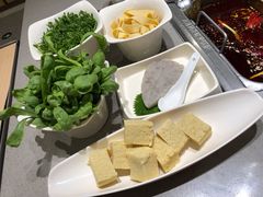 -海底捞火锅(天一广场亚细亚店)