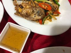 -车头老二大排档