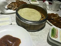 -湖庭壹品鸭王·传统北京烤鸭·别墅私房菜·庭院宵夜(江宁店)