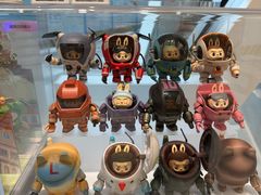 -泡泡玛特POPMART (北京超极合生汇店)