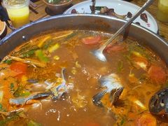 -亮欢寨酸汤鱼(沙冲路店)