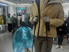 -SALOMON萨洛蒙(长沙国金街店)