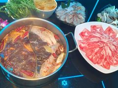 -唯爱KTV聚会餐厅(仙林东城汇店)