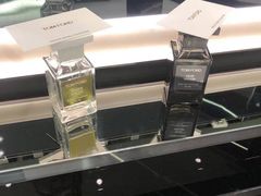 -TOM FORD BEAUTY(IFS店)