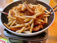 -黄泥岗·地道湖北菜(奥特莱斯店)