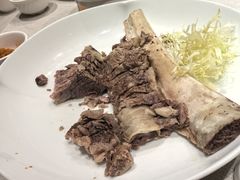 -品悦酒店(三林古镇店)