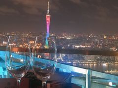 -广州柏悦酒店·悦吧·顶楼露天酒吧