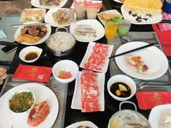 -梅园国际大酒店·自助餐厅(光明港店)