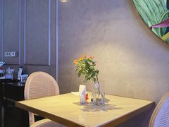 -九月里.自由花园餐厅