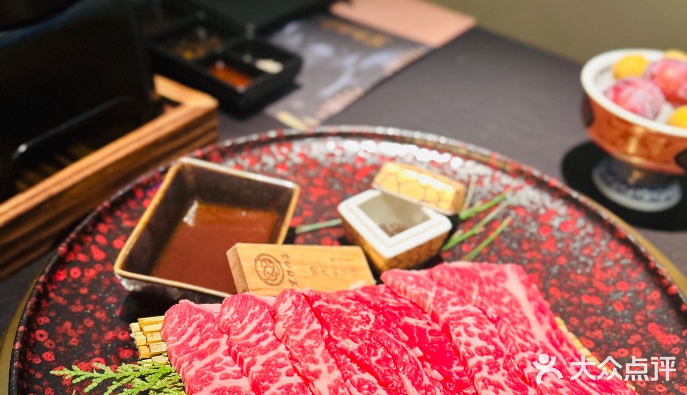 蓝港的这家也是升级装修后的 菜品随意点不会踩雷
