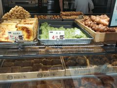面包甜点陈列柜-拾味中点(泺文路店)