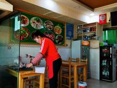大堂-张四烤羊肉(西藏自治区拉萨市丹杰林巷店)