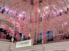 -乐蓬马歇百货公司(Rive Gauche)