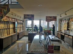 -视野联行眼镜(西站中天健广场店)