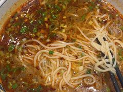 招牌骨汤牛肉面-西部马华清真兰州牛肉面·烧烤夜市(三里河店)